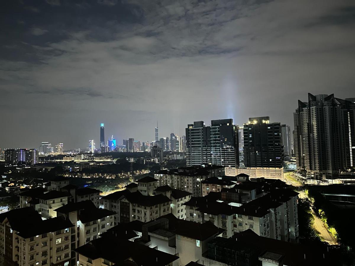 Reizz Residence By Perkasa Kuala Lumpur Exteriér fotografie