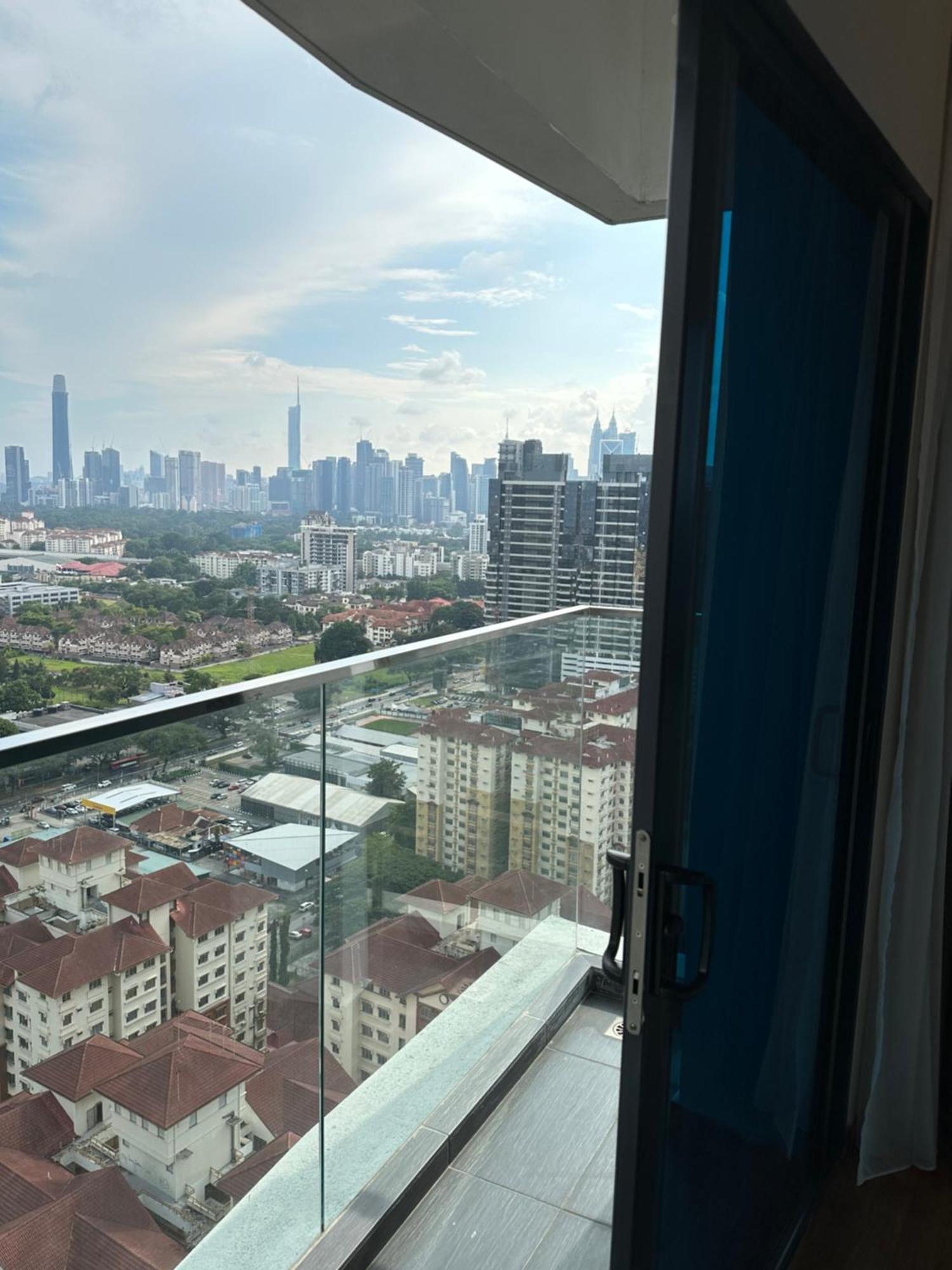 Reizz Residence By Perkasa Kuala Lumpur Exteriér fotografie